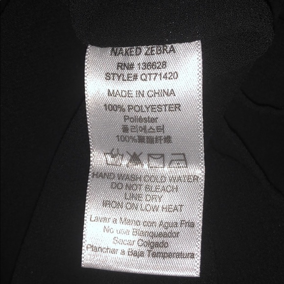 Beautiful black top. NWOT - Picture 5 of 5